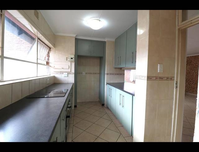 3 BEDROOM TOWNHOUSE FOR SALE IN RANDPARK RIDGE
